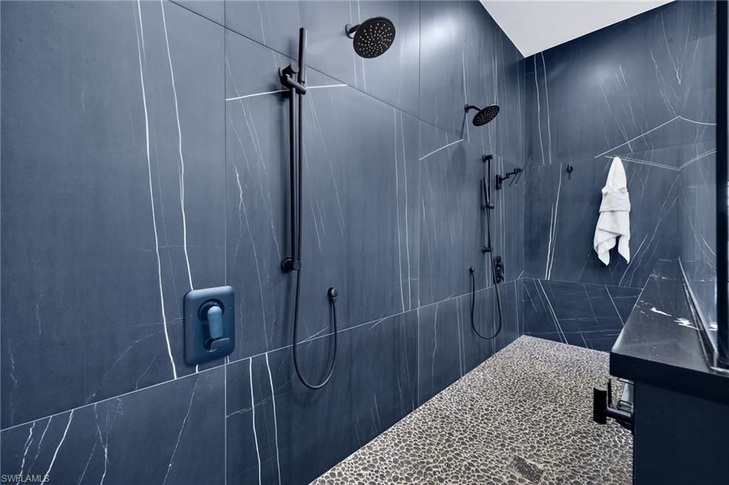 2002 SE 18th Ave, Cape Coral, FL 33990 Photo