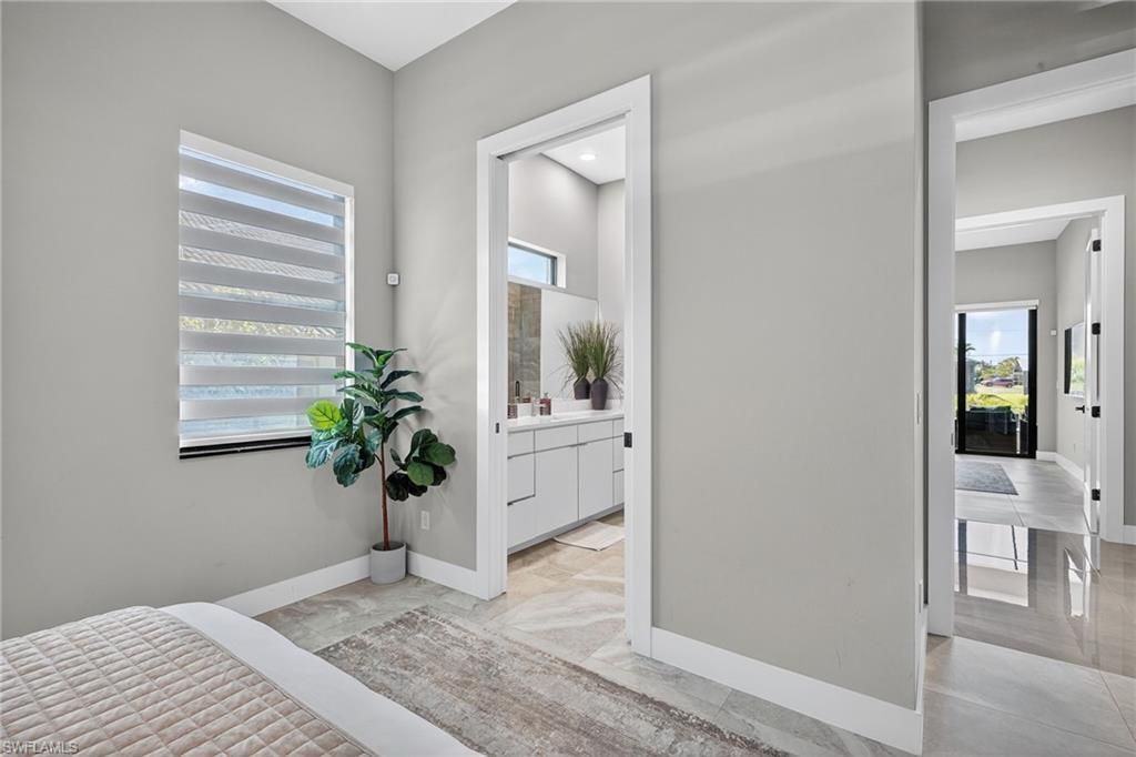 2002 SE 18th Ave, Cape Coral, FL 33990 Photo