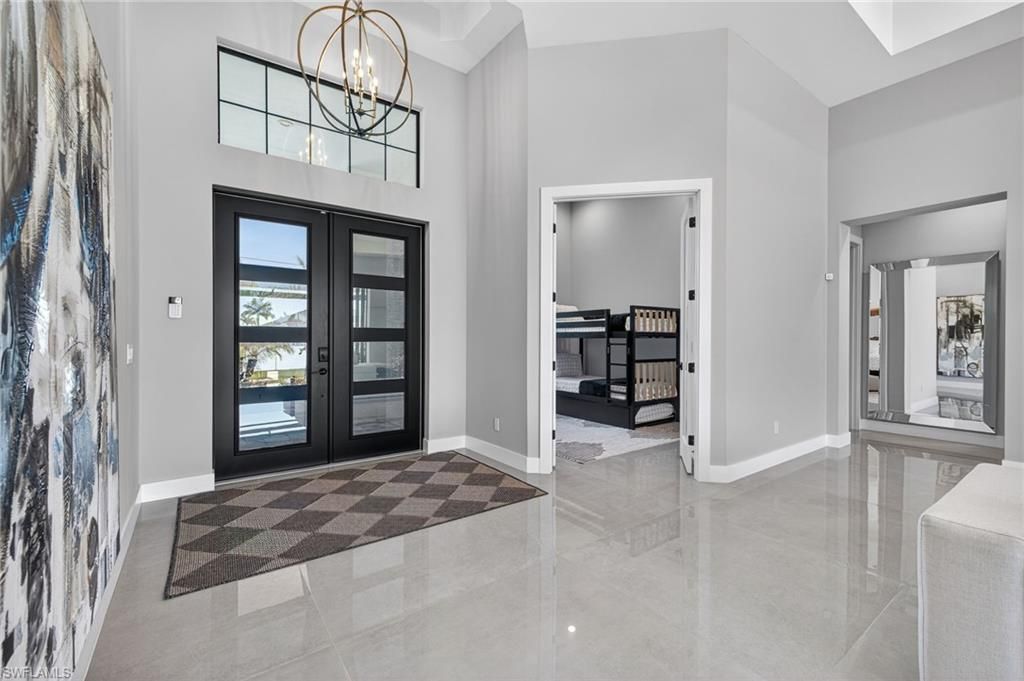 2002 SE 18th Ave, Cape Coral, FL 33990 Photo