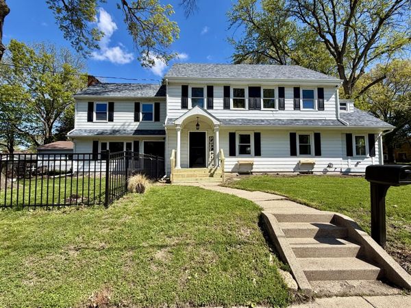 1501 1st Avenue, Sterling, IL 61081