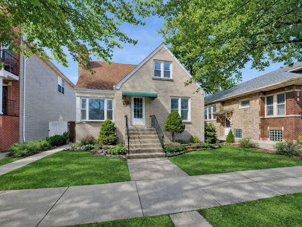1318 Highland Avenue , Berwyn, IL 60402