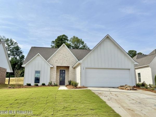 139 Bronson Bend, Flowood, MS 39232