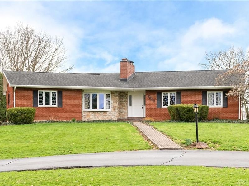 7600 Manning Road, Miami Township, OH 45342 Photo 2