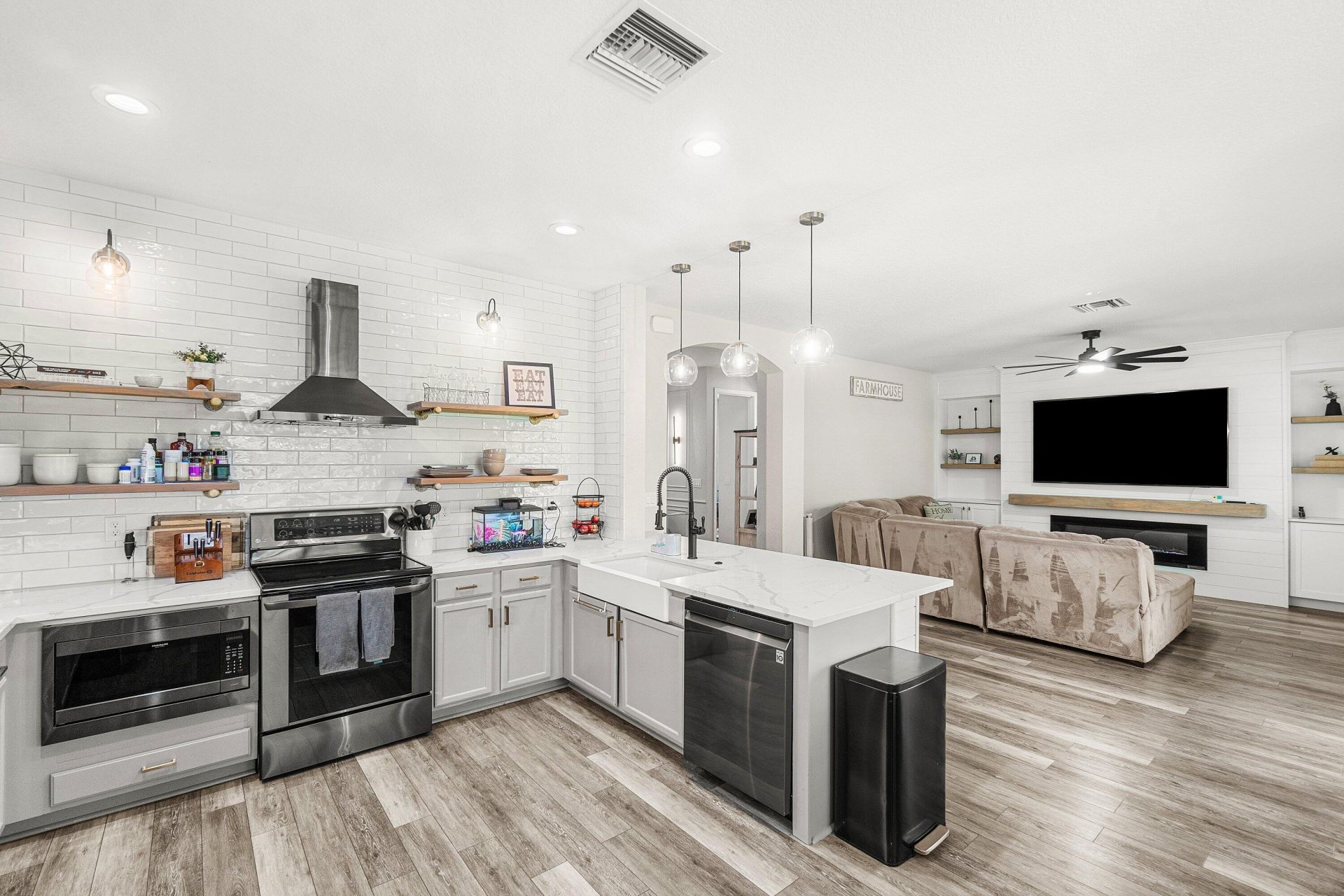 8091 Brigamar Isles Avenue, Boynton Beach, FL 33473 Photo