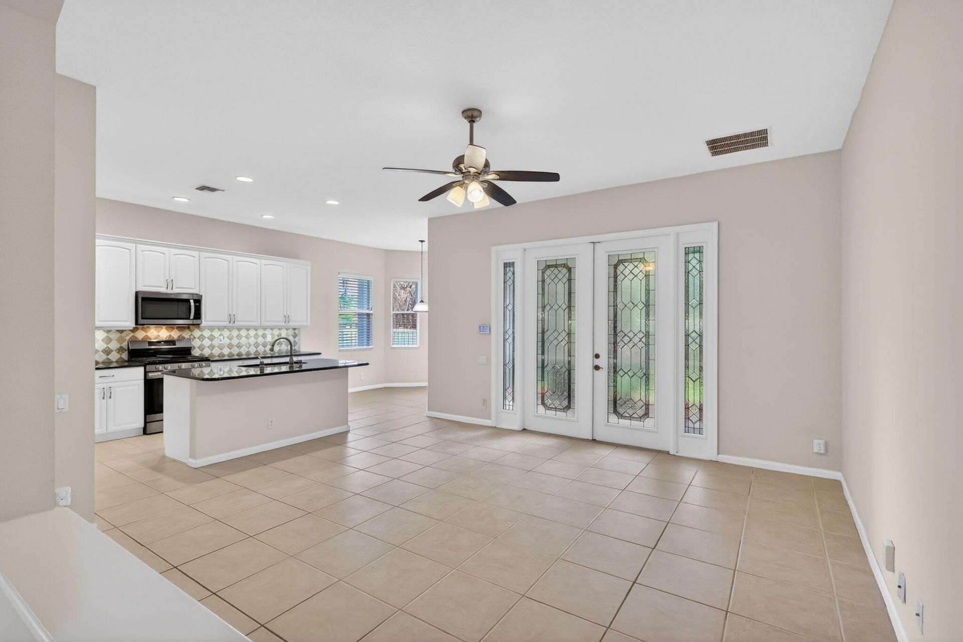 191 NW Willow Grove Avenue, Port Saint Lucie, FL 34986 Photo