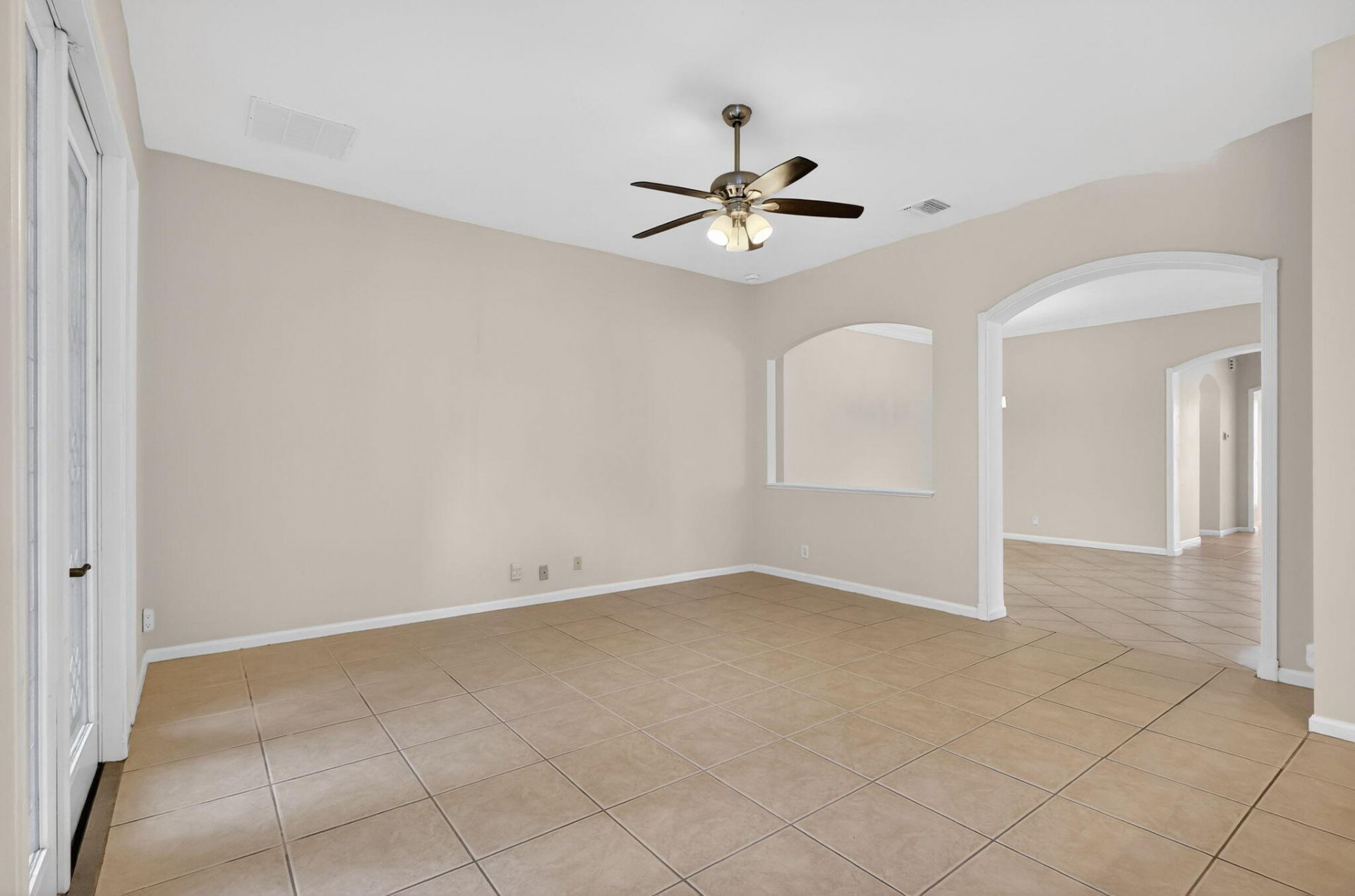 191 NW Willow Grove Avenue, Port Saint Lucie, FL 34986 Photo