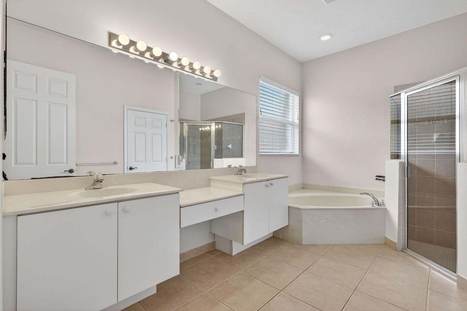 191 NW Willow Grove Avenue, Port Saint Lucie, FL 34986 Photo