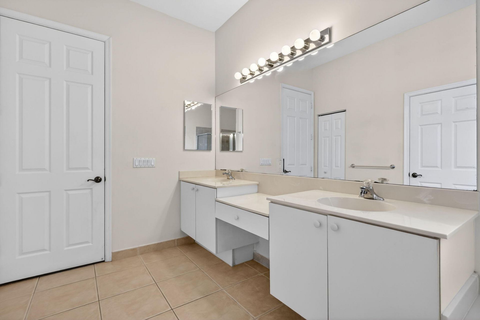 191 NW Willow Grove Avenue, Port Saint Lucie, FL 34986 Photo