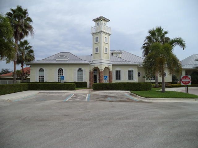 191 NW Willow Grove Avenue, Port Saint Lucie, FL 34986 Photo