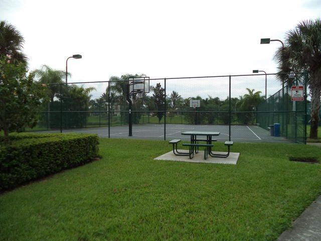 191 NW Willow Grove Avenue, Port Saint Lucie, FL 34986 Photo