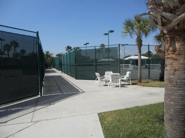 191 NW Willow Grove Avenue, Port Saint Lucie, FL 34986 Photo