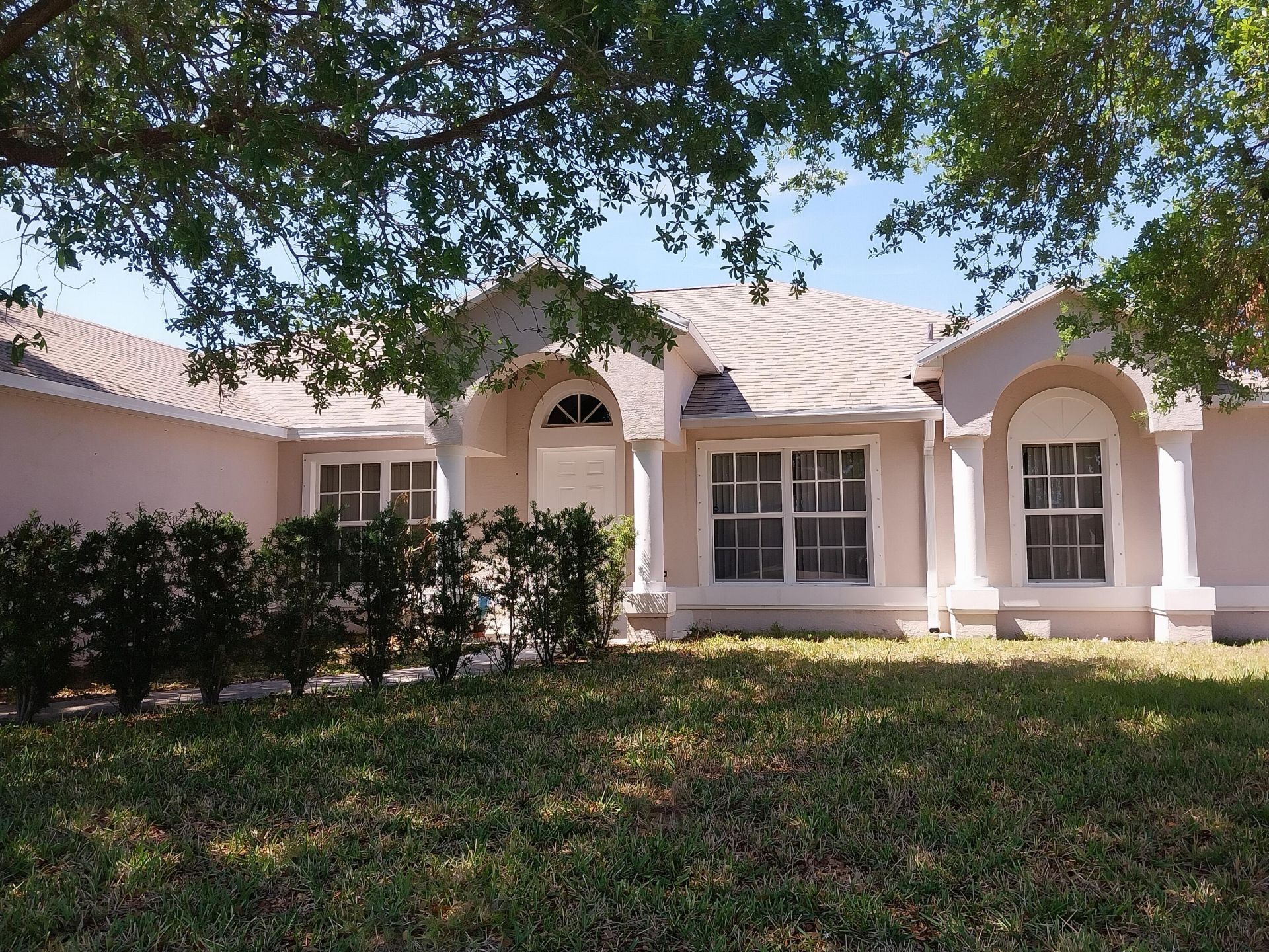 245 SW Starfish Avenue, Port Saint Lucie, FL 34984 Photo