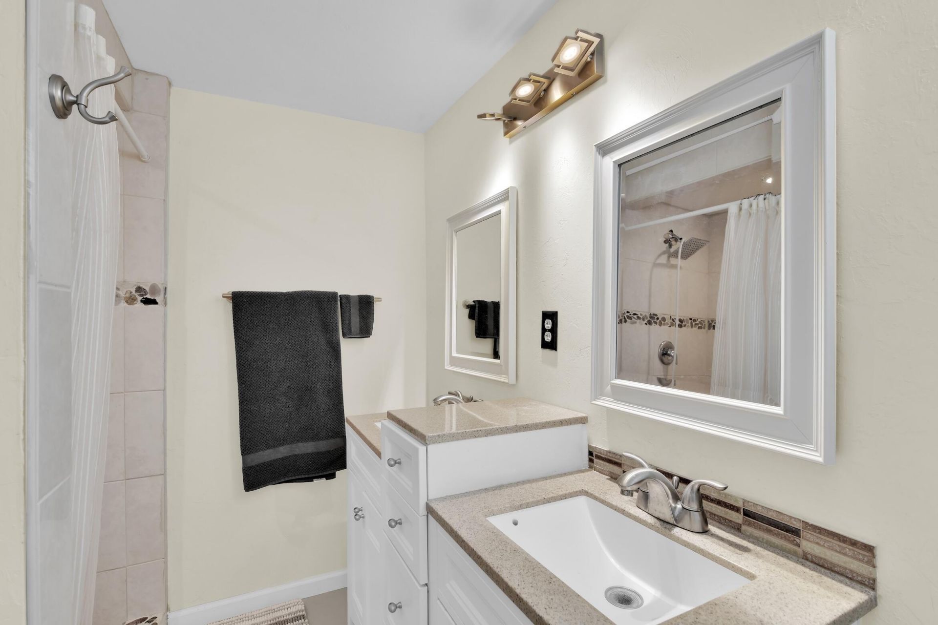 5221 NE 16th Avenue, Pompano Beach, FL 33064 Photo