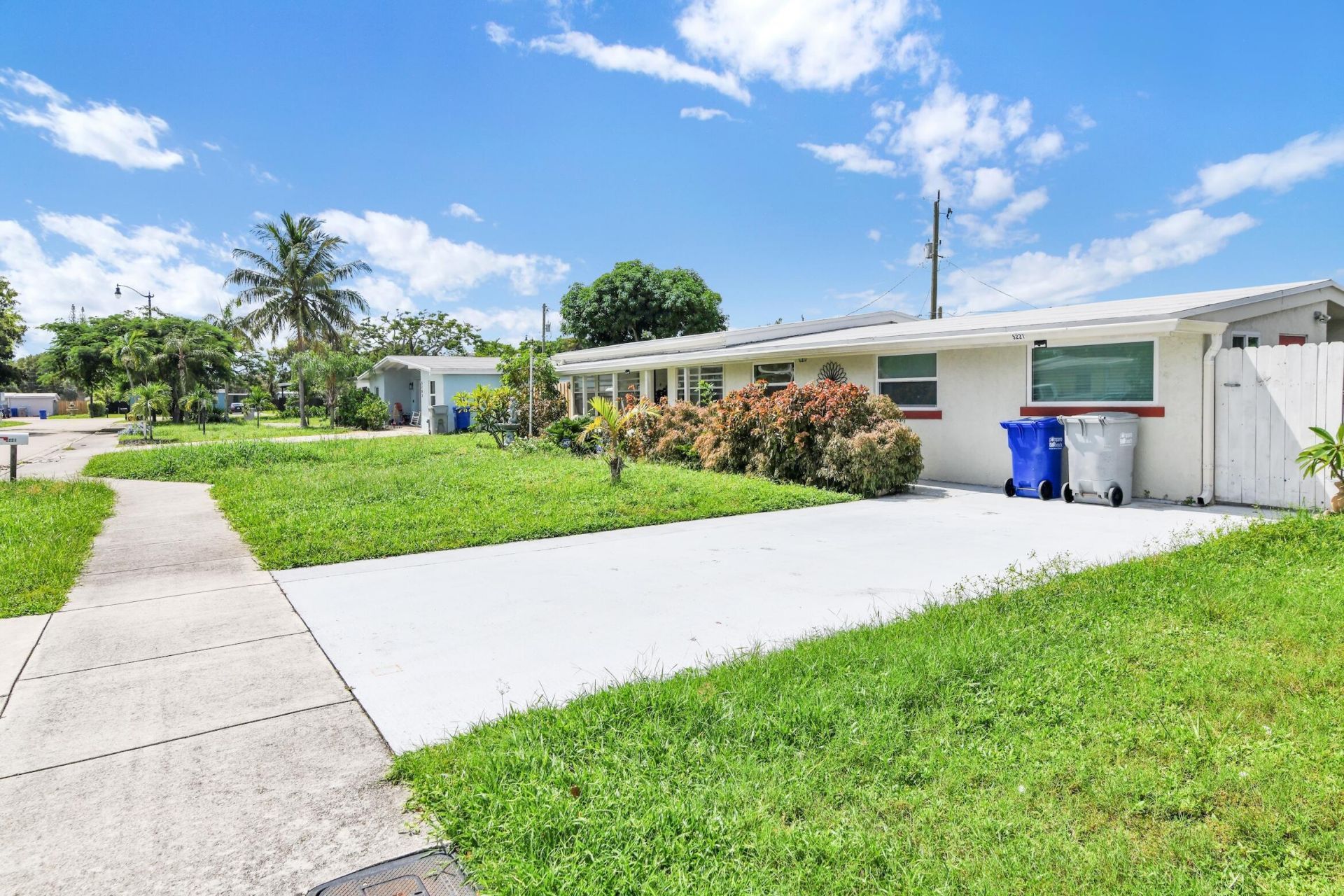 5221 NE 16th Avenue, Pompano Beach, FL 33064 Photo