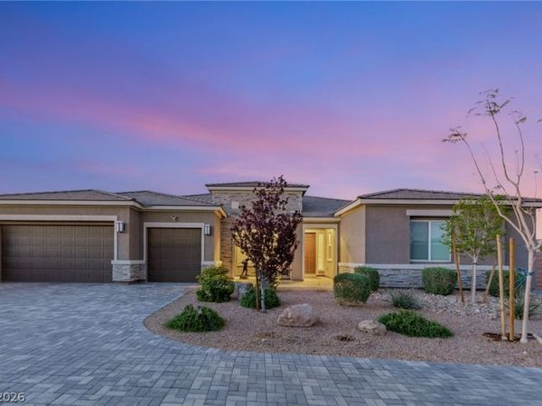 8767 S Tenaya Way, Las Vegas, NV 89113