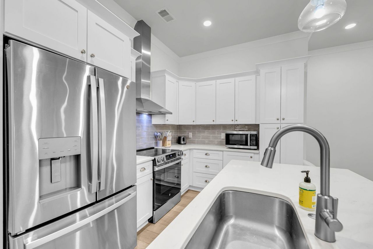 7531 Indigo Palms Way Photo 3