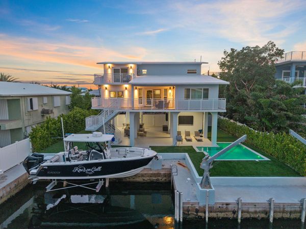 215 Wildwood Circle, KEY LARGO, FL 33037