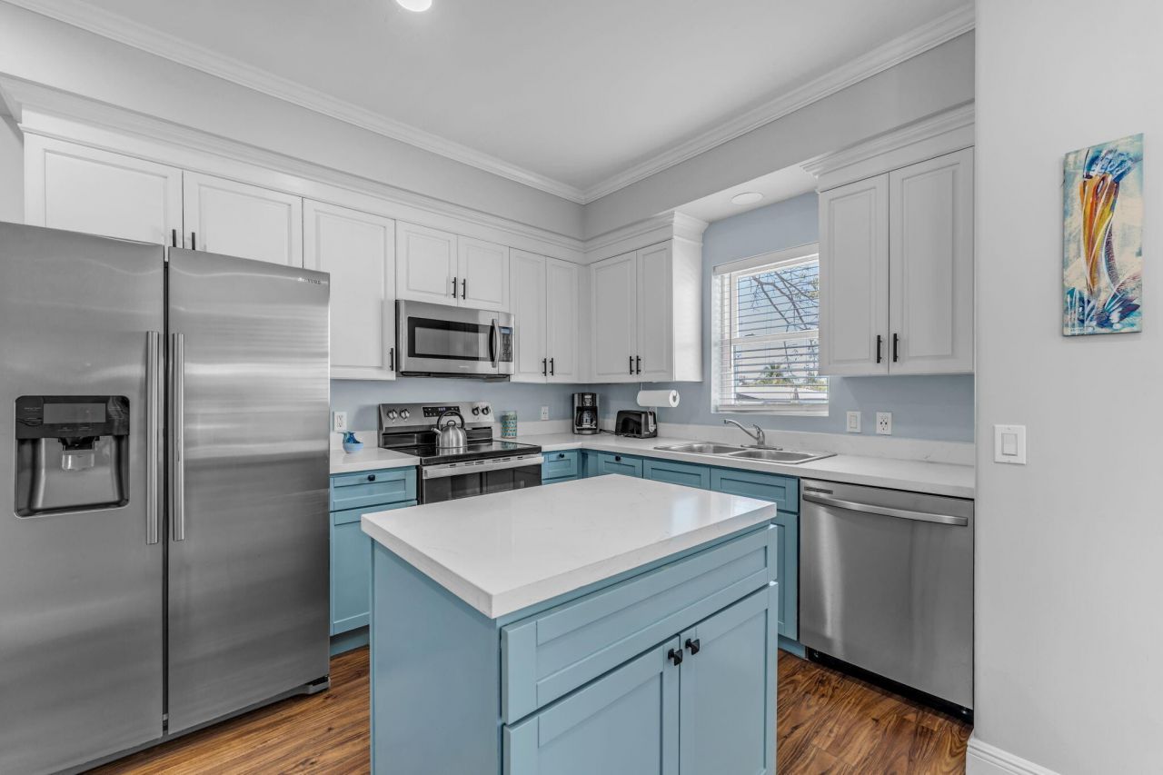 20 Pelican Road, Key Largo, FL 33037 Photo