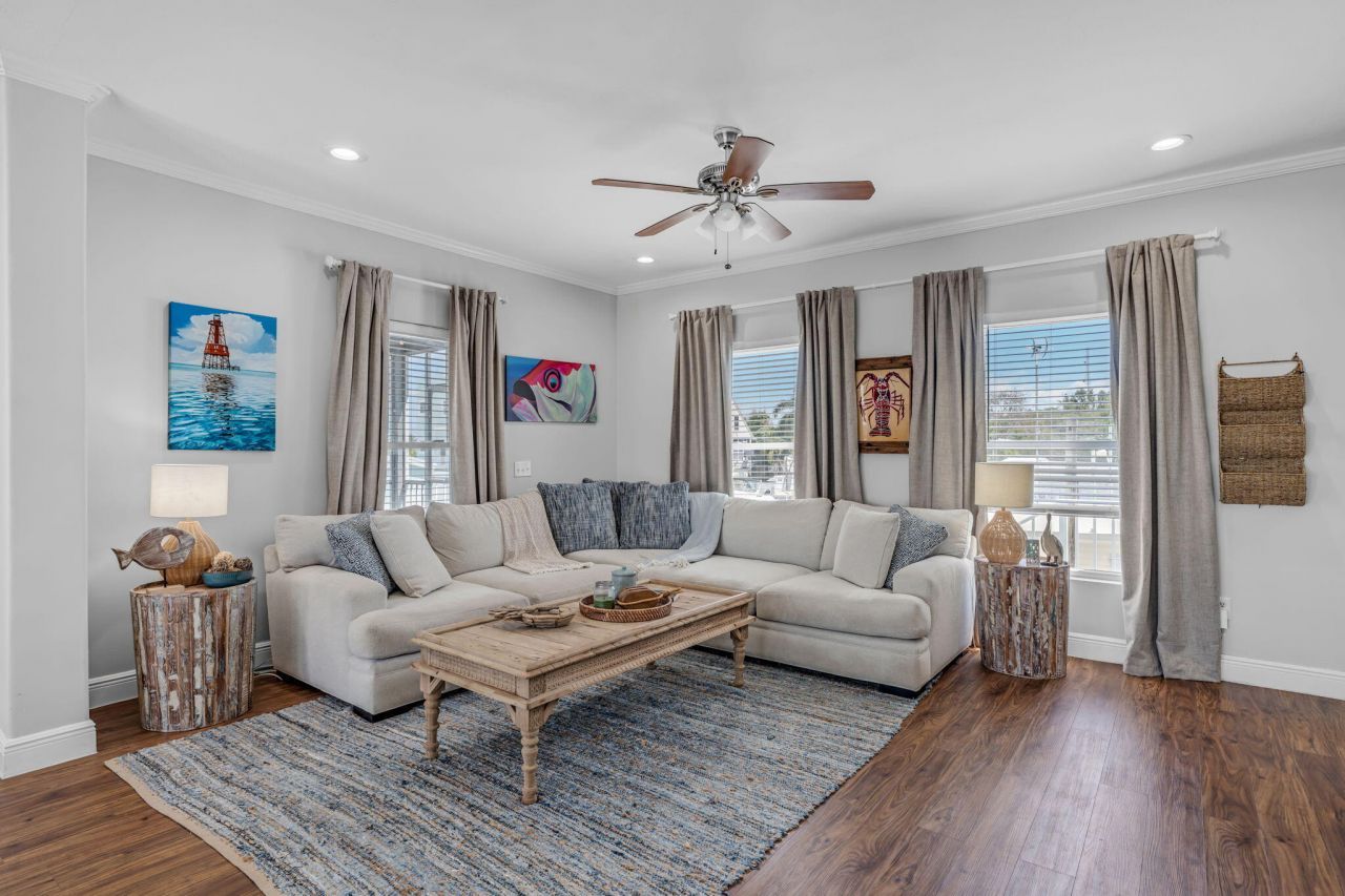 20 Pelican Road, Key Largo, FL 33037 Photo