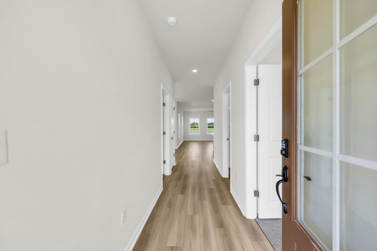 174 Westfield Circle Photo 10