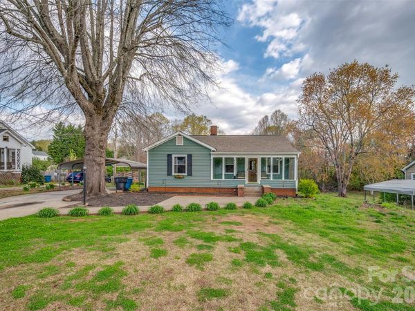 411 Arlington Street, Forest City, NC 28043