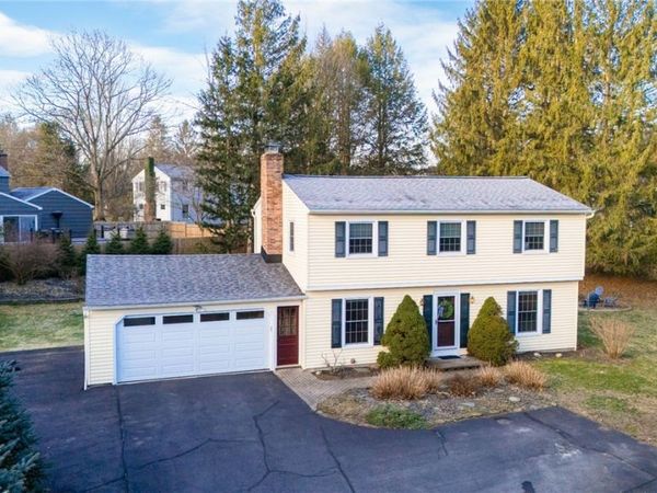 5 Sugarwood Drive , Pittsford, NY 14534