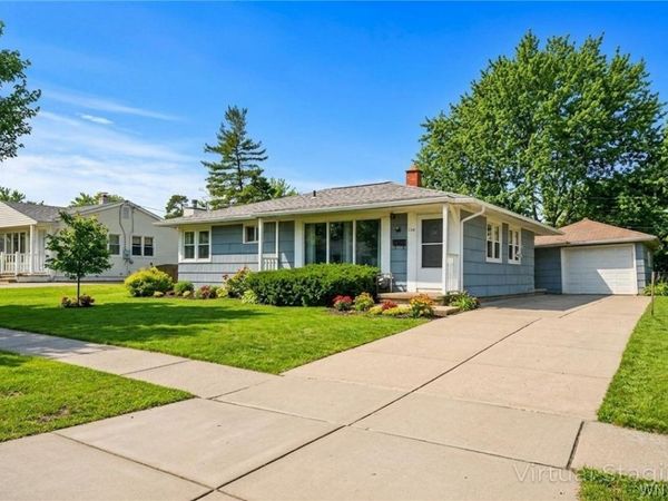 132 Glenhurst Road , Tonawanda, NY 14150