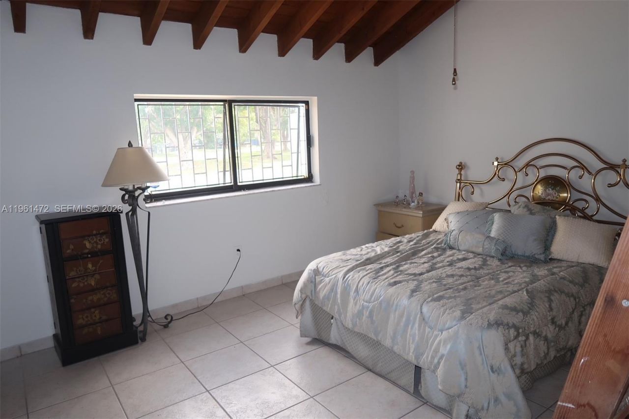 2500 SW 122nd Ct, Miami, FL 33175 Photo