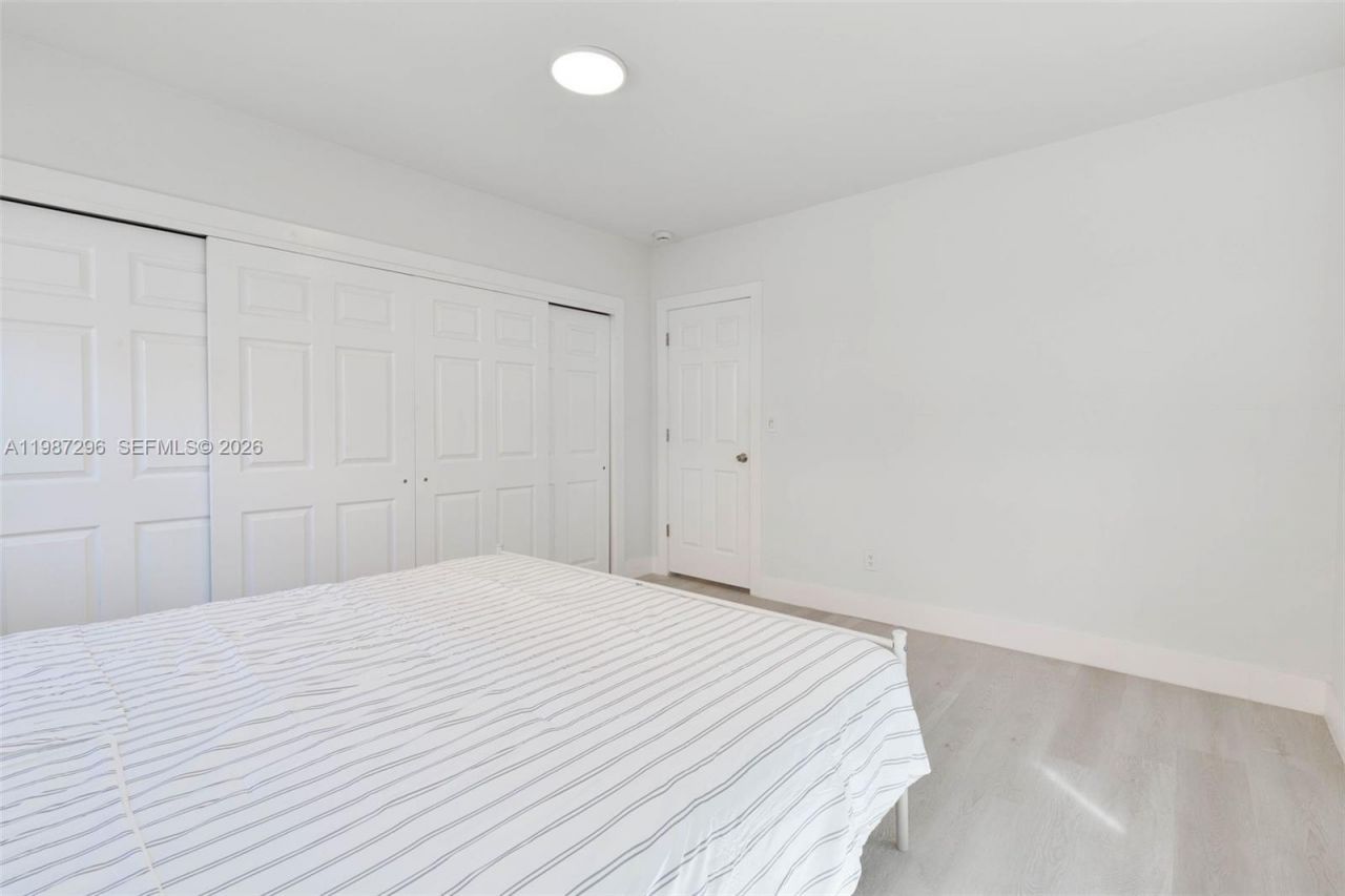 1228 Pennsylvania Ave, Unit 7, Miami Beach, FL 33139 Photo