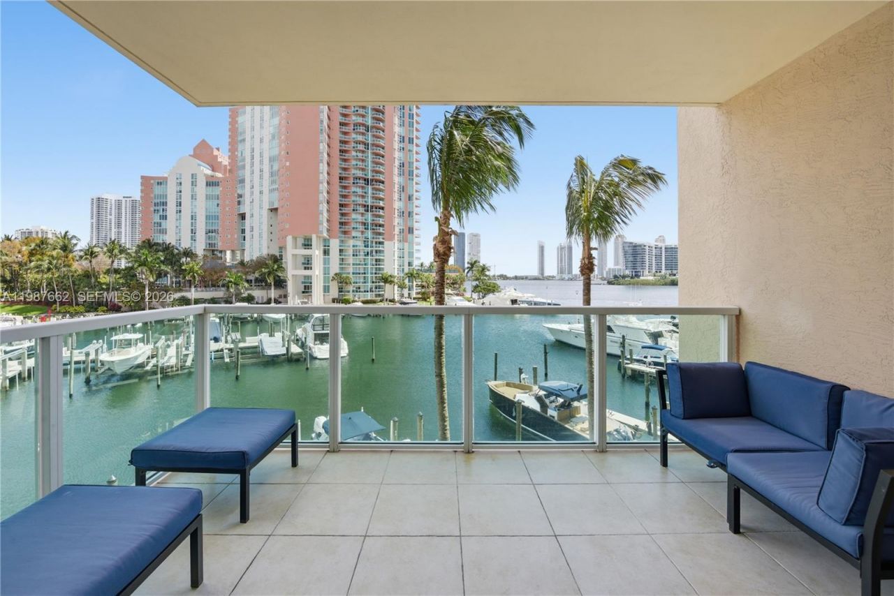 3330 NE 190th St , Unit 310, Aventura, FL 33180 Photo