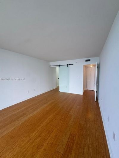 801 N Venetian Dr , Unit 1103, Miami, FL 33139 Photo