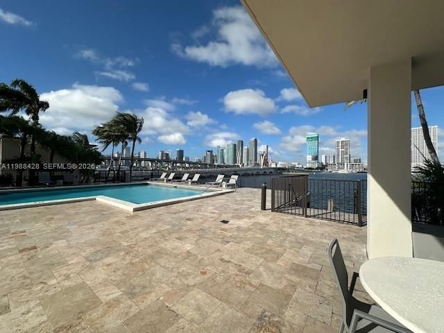 801 N Venetian Dr , Unit 1103, Miami, FL 33139 Photo