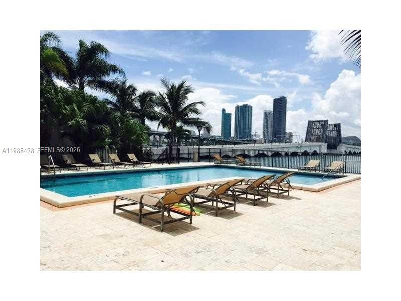 801 N Venetian Dr , Unit 1103, Miami, FL 33139 Photo