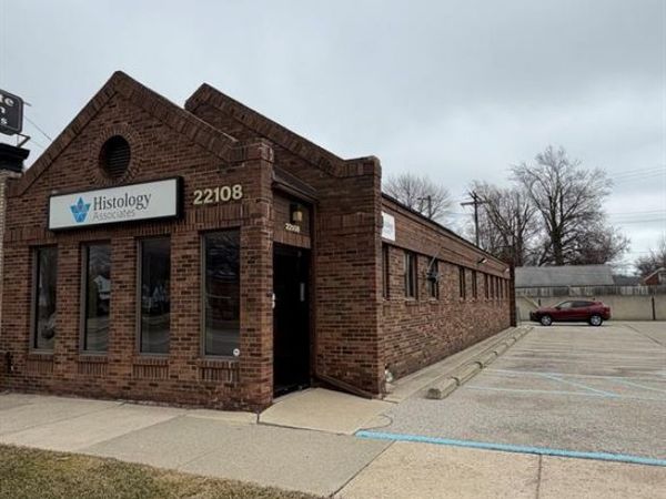 22108 Harper Avenue , St. Clair Shores, MI 48080