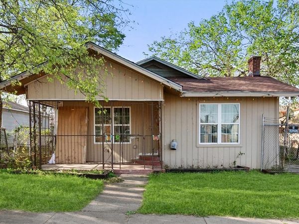 3708 Avenue M, Fort Worth, TX 76105