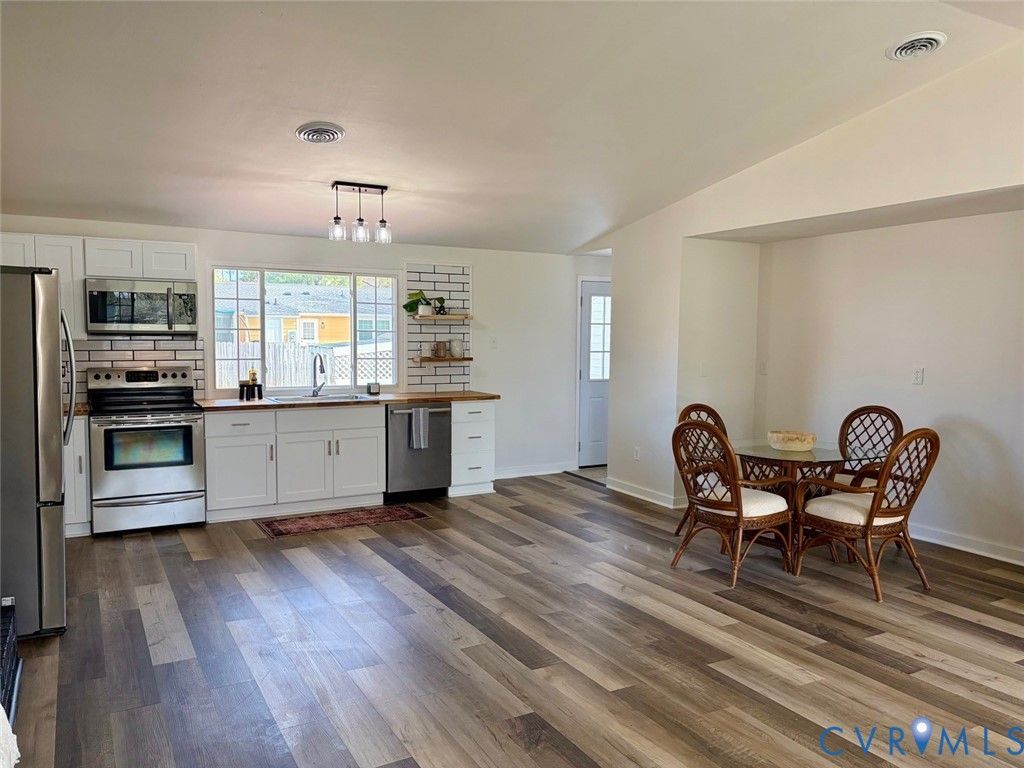 7494 Overlook Drive Mechanicsville, VA 23111