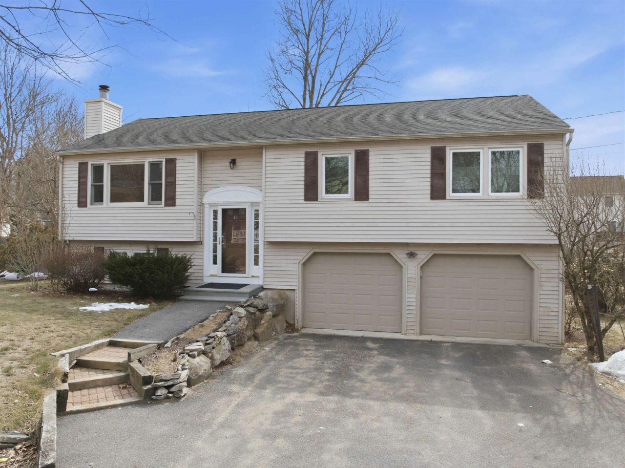 46 Brinton Drive, Nashua, NH 03064 Main Photo