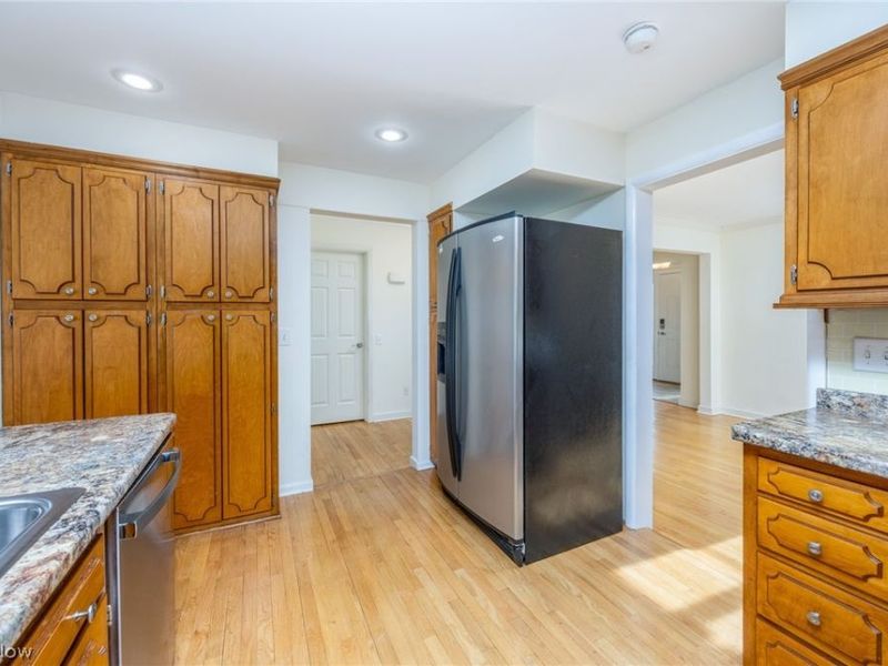 105 Country Club Drive , Marietta, OH 45750 Photo 11