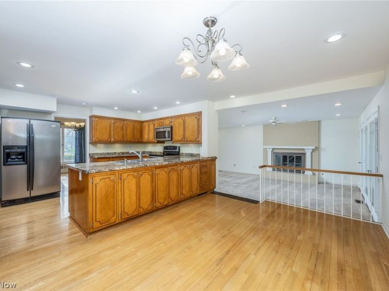 105 Country Club Drive , Marietta, OH 45750 Photo 13