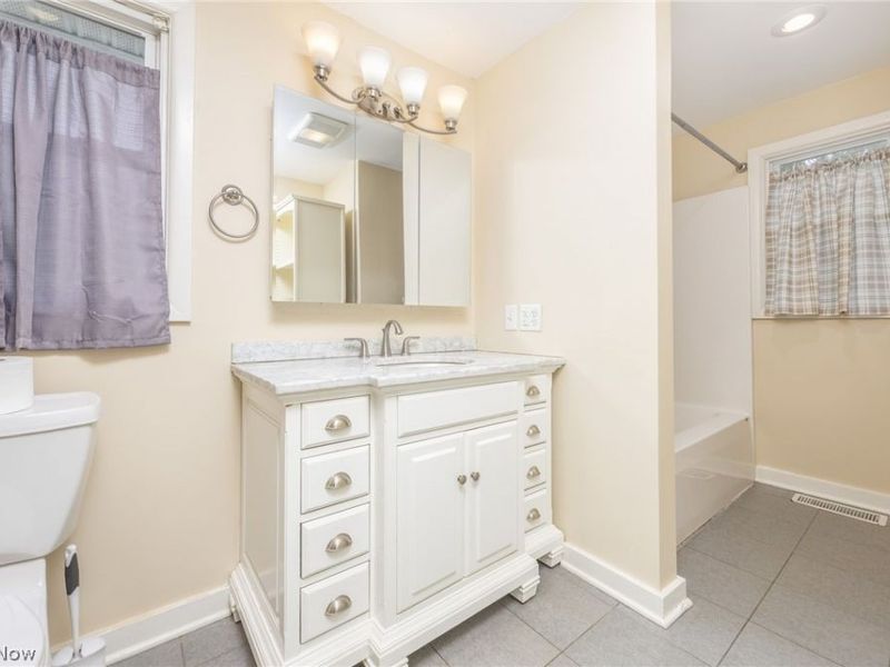 105 Country Club Drive , Marietta, OH 45750 Photo 30