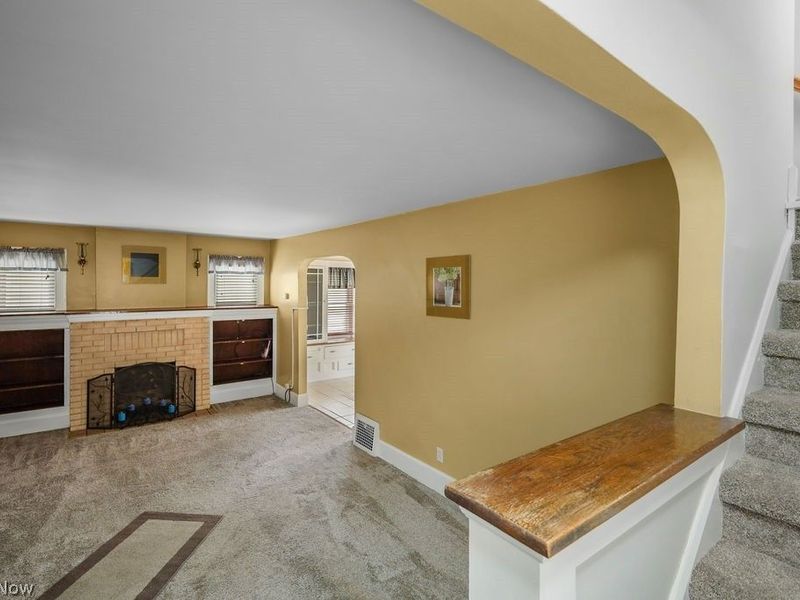 1597 Glenmount Avenue , Akron, OH 44301 Photo 14