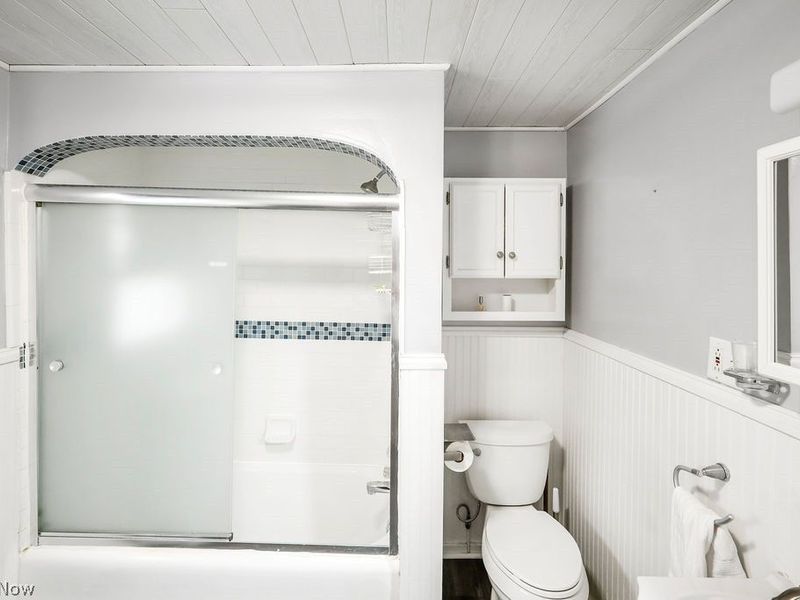 1597 Glenmount Avenue , Akron, OH 44301 Photo 17