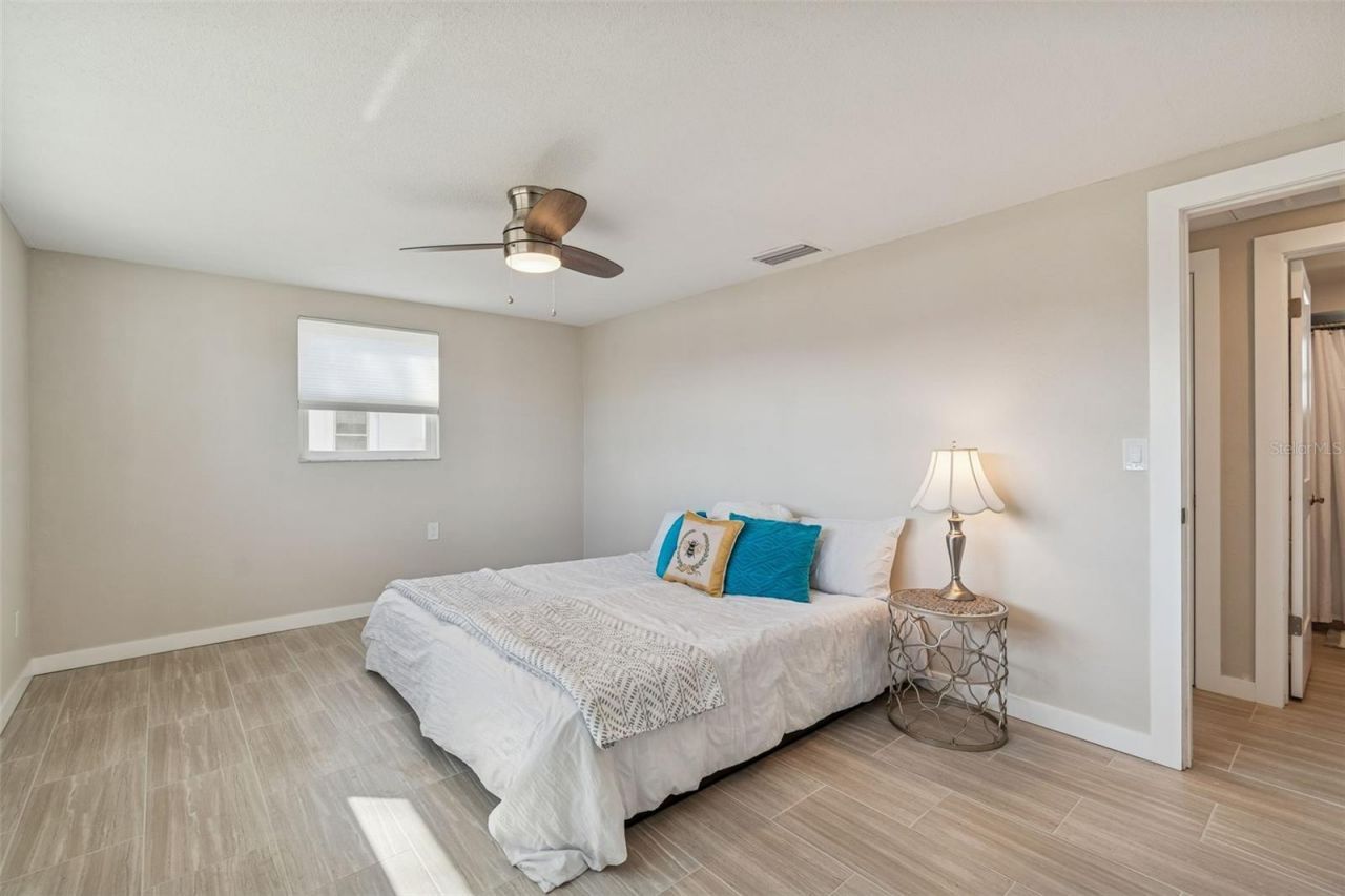 1147 Rushmore Drive , Holiday, FL 34690 Photo