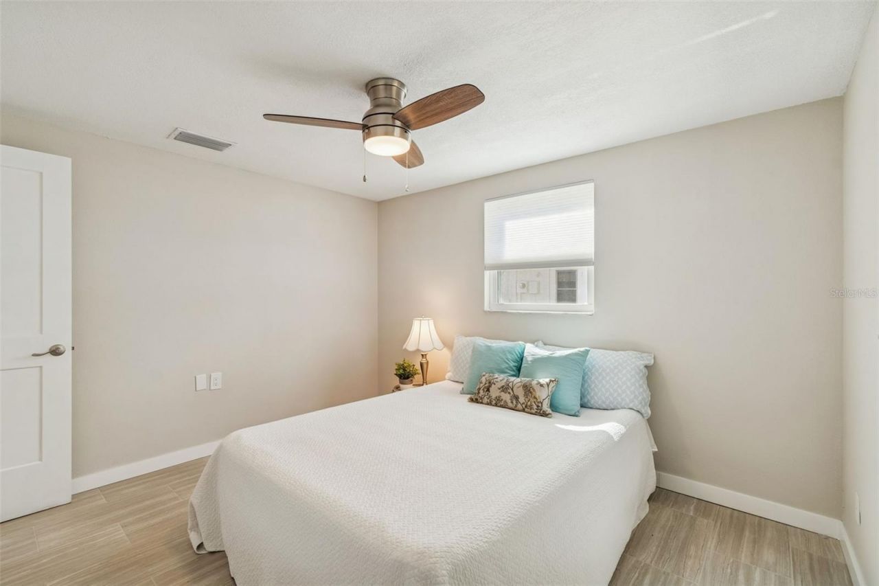 1147 Rushmore Drive , Holiday, FL 34690 Photo