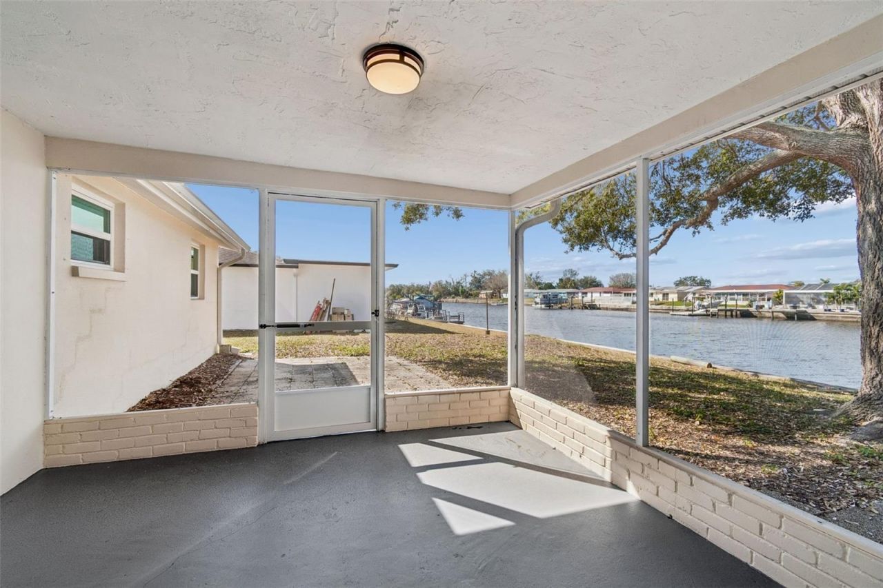 1147 Rushmore Drive, Holiday, FL 34690 Photo