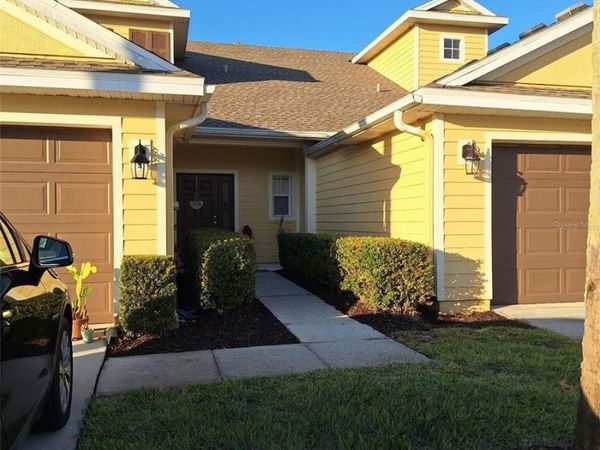 8520 BROKEN WILLOW COURT , TAMPA, FL 33647