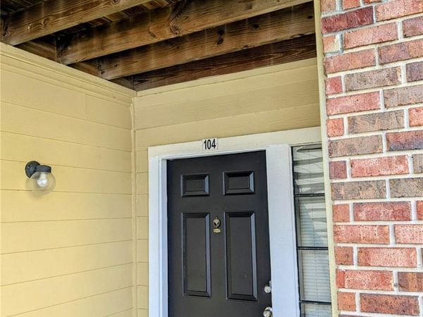 8702 MALLARD RESERVE DRIVE, Unit 104, TAMPA, FL 33614