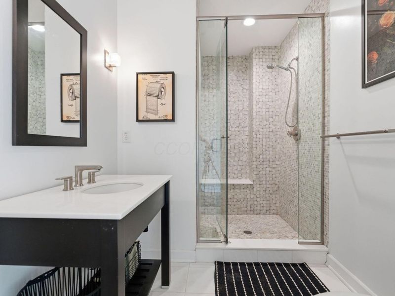 145 N High Street , Unit 1001, Columbus, OH 43215 Photo 31