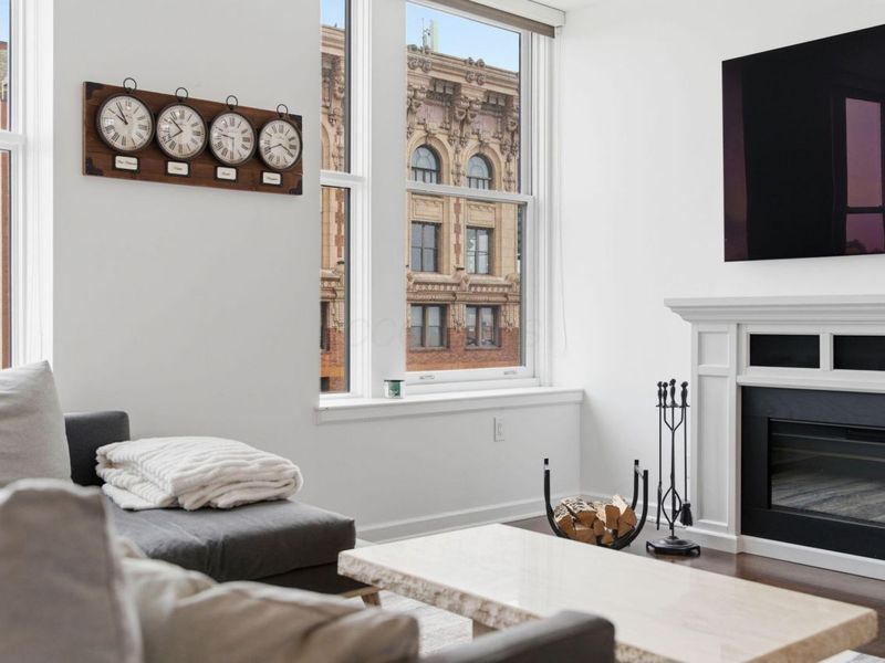 145 N High Street , Unit 1001, Columbus, OH 43215 Photo 9