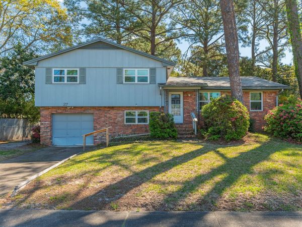 27 SW Driftwood Avenue, Fort Walton Beach, FL 32548